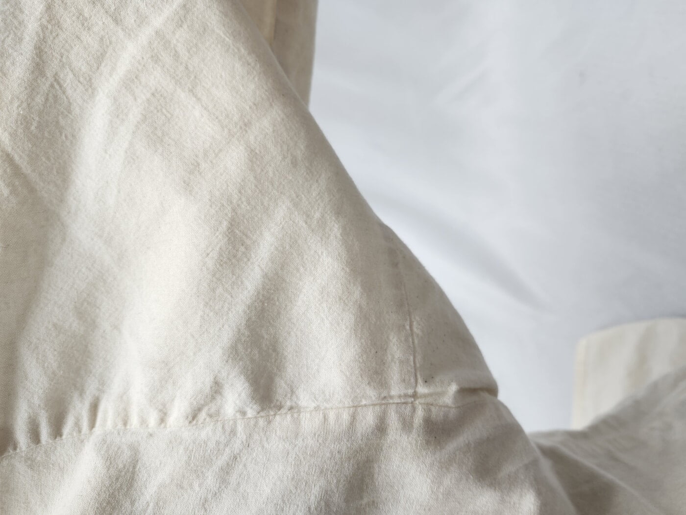 Cream Cotton Shirt w/Shortened Sleeves Cream Cotton Shirt w/Shortened Sleeves
