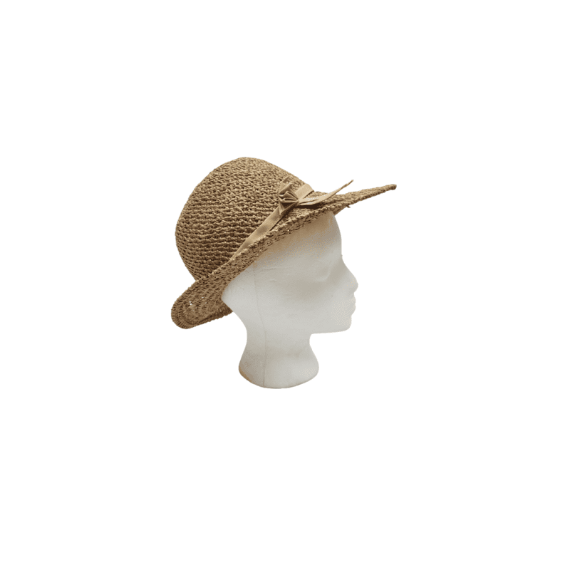 Straw Hat w/shaped brim